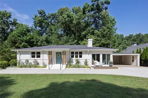 401 Cottonwood Dr, Woodstock, GA 30189