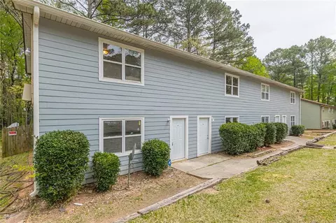 5956 Stonewall Dr, Union City, GA 30291