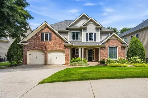 4066 Hill House Rd SW, Smyrna, GA 30082