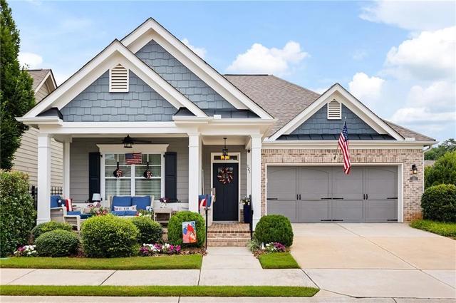 121 Clover Way, Woodstock, GA 30188