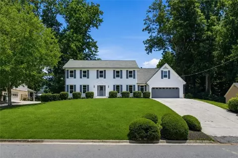 5614 Bunky Way, Atlanta, GA 30338