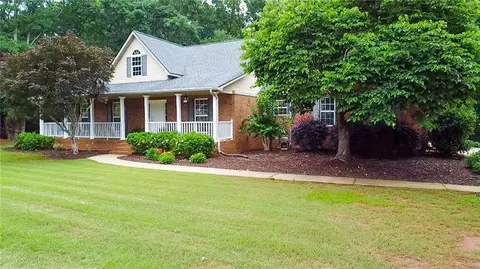337 Mckibben Dr, Locust Grove, GA 30248