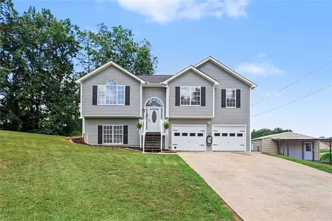 328 Lacy Ct, Villa Rica, GA 30180