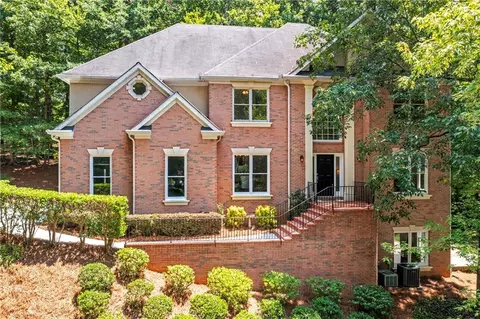 130 Seville Chase, Atlanta, GA 30328