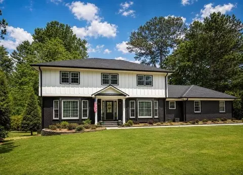 3265 Indian Hills Dr, Marietta, GA 30068