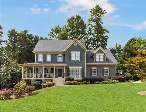 615 Braidwood Dr NW, Acworth, GA 30101