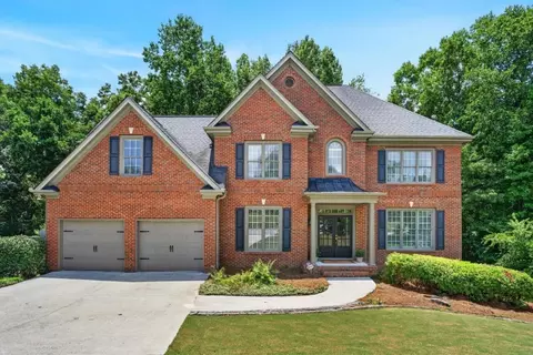 1995 Silverstone Dr, Lawrenceville, GA 30045