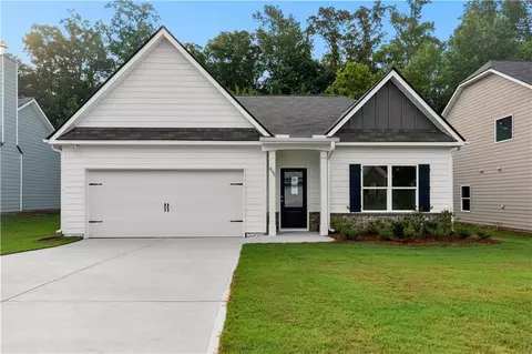 495 Charleston Pl, Villa Rica, GA 30180