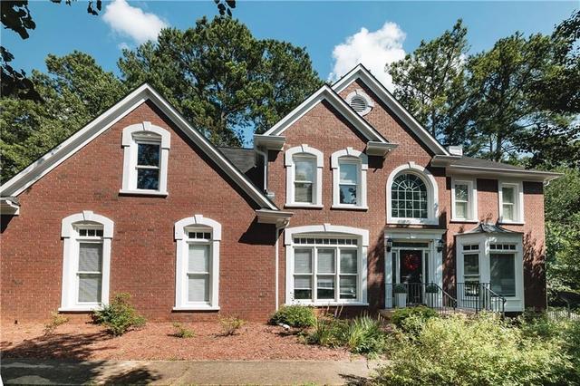 525 White Ridge Trce, Lawrenceville, GA 30043