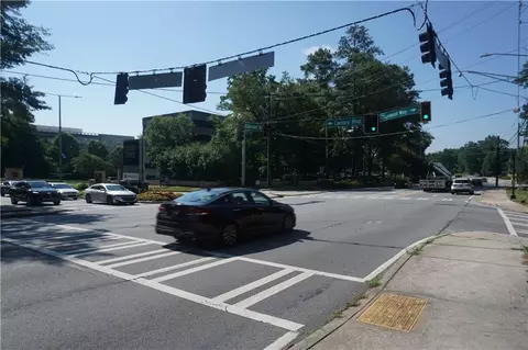 3020 Clairmont Rd, Brookhaven, GA 30329
