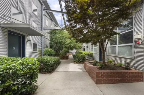 400 Village Pkwy #128, Atlanta, GA 30306