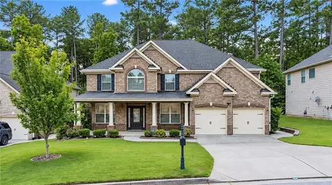 172 Clubhouse Xing, Acworth, GA 30101