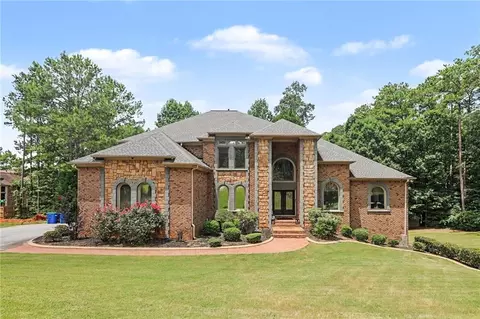 327 Amy Way, Atlanta, GA 30349