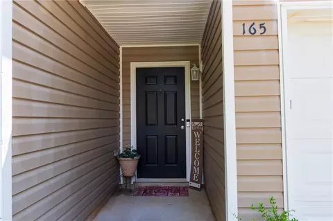 165 Pine Ridge Rd, Covington, GA 30016 photo 3