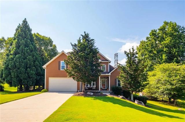 4967 Reed Field Dr, Oakwood, GA 30566