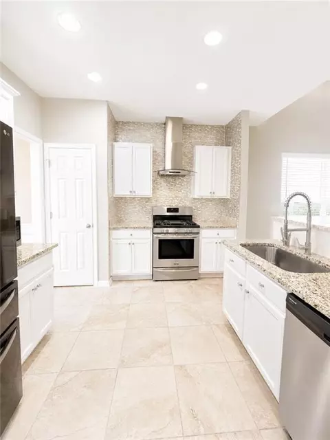 Kitchen - 2023 Executive Dr, Duluth, GA 30096 photo 1 of 1
