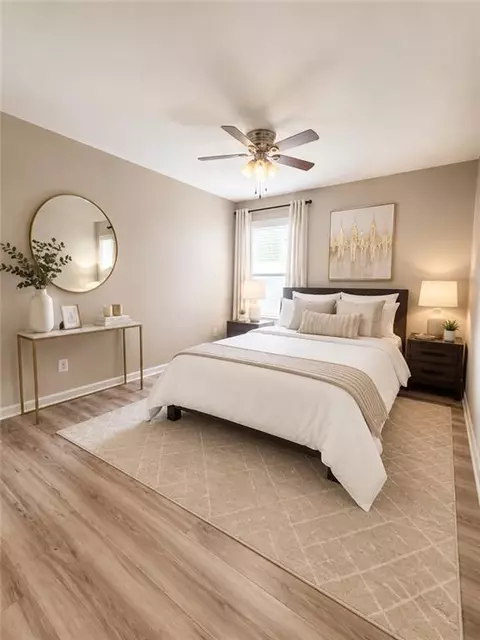 Bedroom - 2023 Executive Dr, Duluth, GA 30096 photo 3 of 4