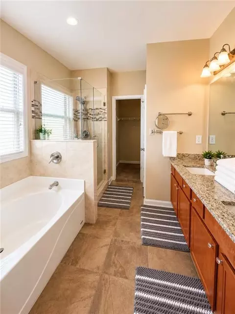 Bath - 2023 Executive Dr, Duluth, GA 30096 photo 2 of 2
