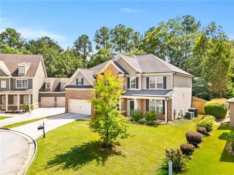 263 Silvertop Dr, Grayson, GA 30017 photo 3