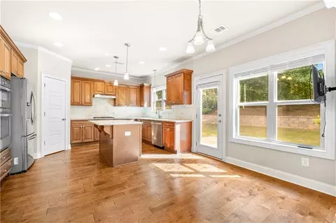 263 Silvertop Dr, Grayson, GA 30017 photo 14