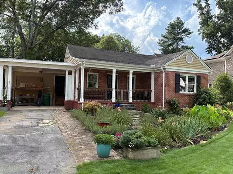 1232 Kingsley Cir NE, Atlanta, GA 30324