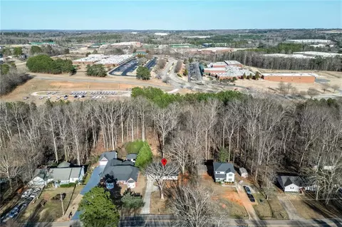 View/Area - 300 Forest St, Buford, GA 30518 photo 1 of 2