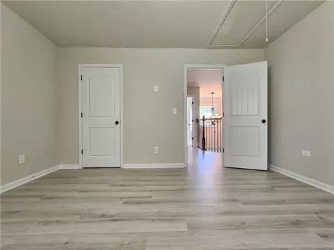 Bedroom - 1374 Slate Bend Dr, Dacula, GA 30019 photo 8 of 10