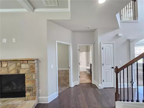 Entry Way - 1374 Slate Bend Dr, Dacula, GA 30019 photo 4 of 7