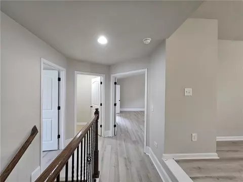 Entry Way - 1374 Slate Bend Dr, Dacula, GA 30019 photo 5 of 7