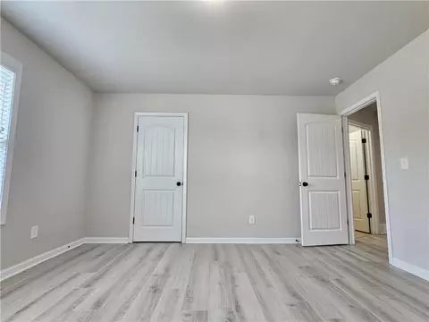 Bedroom - 1374 Slate Bend Dr, Dacula, GA 30019 photo 6 of 10