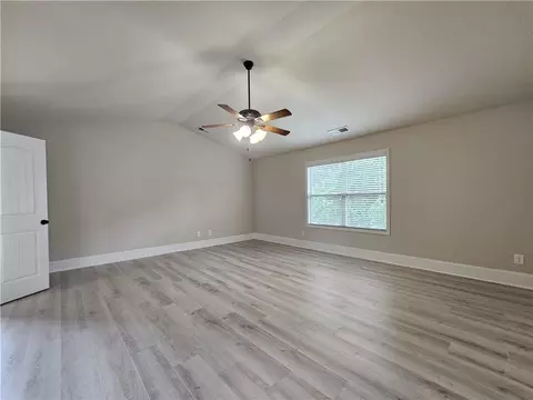 Bedroom - 1374 Slate Bend Dr, Dacula, GA 30019 photo 3 of 10