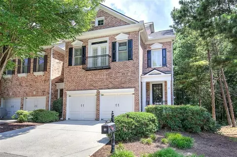 5205 Waters Edge Trl, Roswell, GA 30075