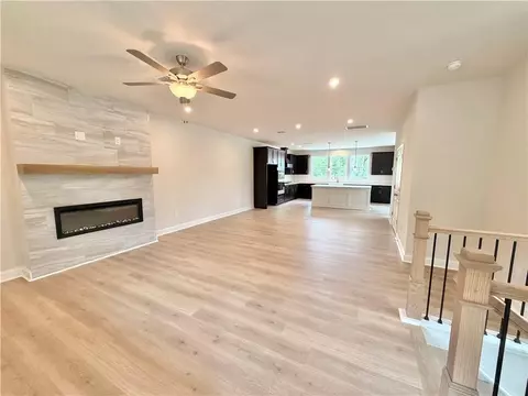 368 Sunset Hollow St, Sugar Hill, GA 30518 photo 4