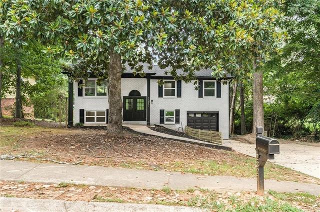 2327 Greenway Dr, Decatur, GA 30035