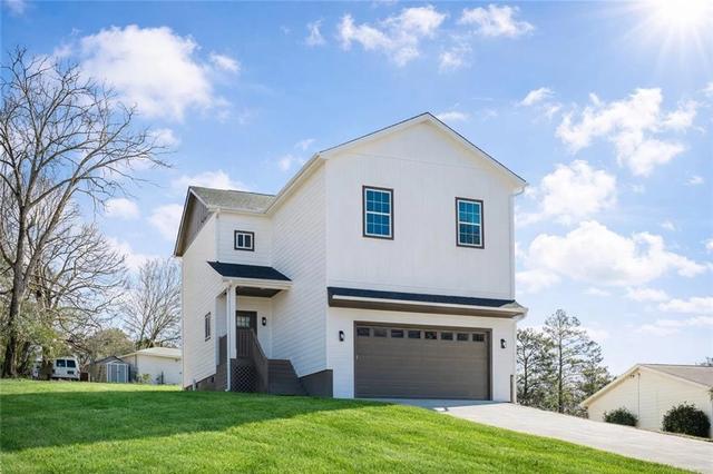 112 Neal Ave, Stockbridge, GA 30281