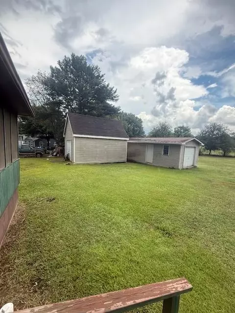 Exterior - 313 Hillside Ct, Winder, GA 30680 photo 4 of 6