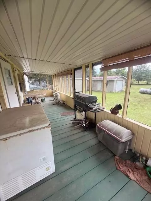 Exterior - 313 Hillside Ct, Winder, GA 30680 photo 3 of 6