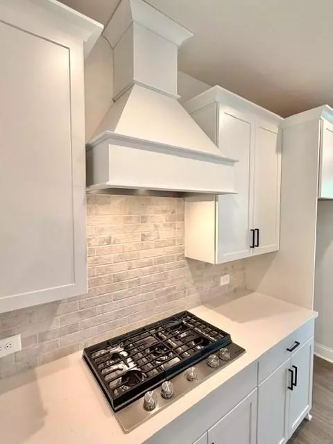 Kitchen - 364 Sunset Hollow St, Sugar Hill, GA 30518 photo 1 of 2