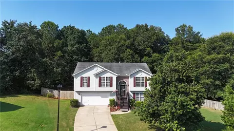 View/Area - 323 Natchez Cir, Winder, GA 30680 photo 2 of 11