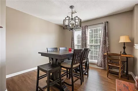 Dining - 323 Natchez Cir, Winder, GA 30680 photo 1 of 2