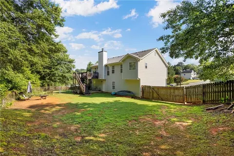Exterior - 323 Natchez Cir, Winder, GA 30680 photo 5 of 13