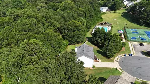 View/Area - 323 Natchez Cir, Winder, GA 30680 photo 8 of 11