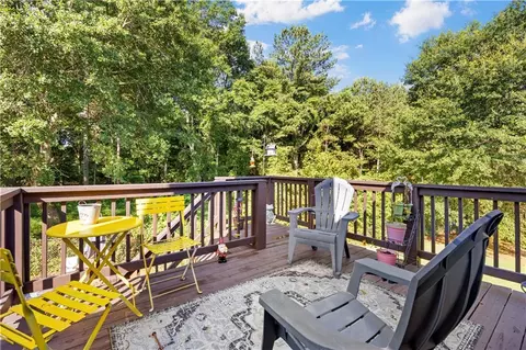 Exterior - 323 Natchez Cir, Winder, GA 30680 photo 2 of 13