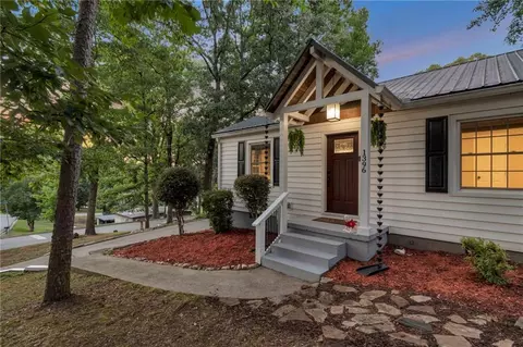1396 Enota Ave NE, Gainesville, GA 30501