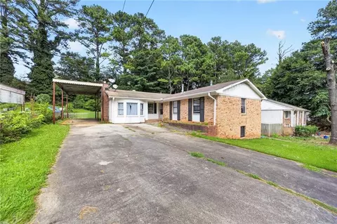4119 English Oak Dr, Atlanta, GA 30340