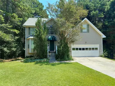 2737 Crestworth Ln, Buford, GA 30519