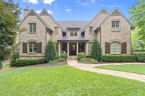 542 Hillside Dr NW, Atlanta, GA 30342