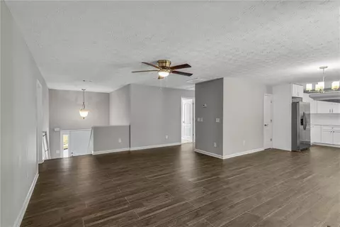 435 Fieldstone Ln, Covington, GA 30016 photo 7