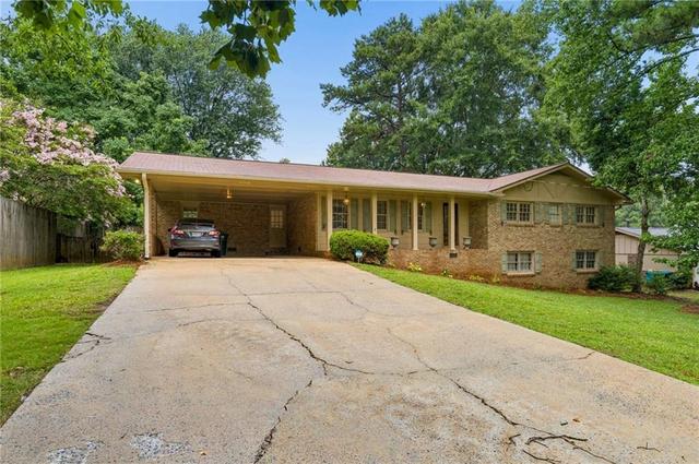 5155 Apollo Ln SW, Lilburn, GA 30047
