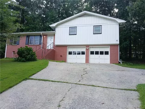 785 Old Beulah Rd, Lithia Springs, GA 30122